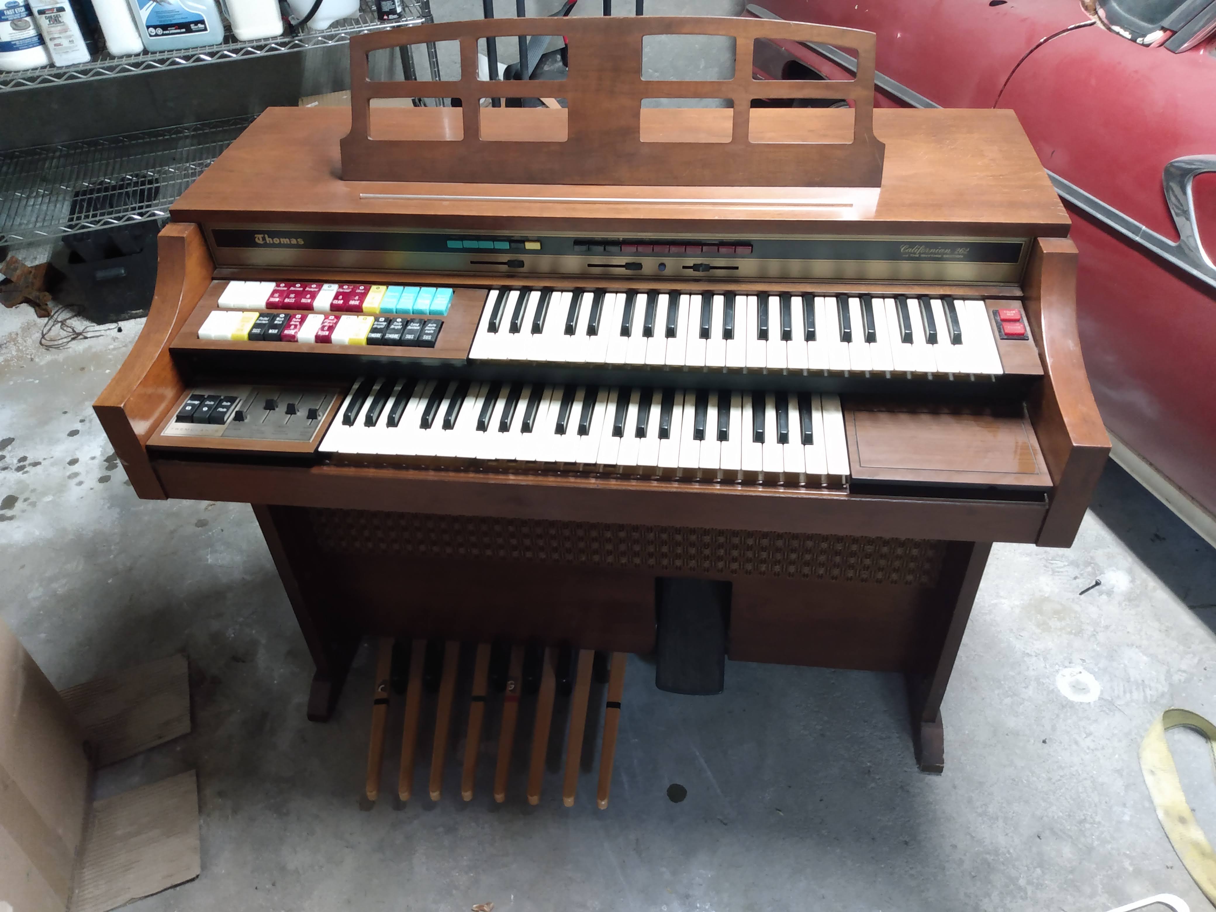 Sold Thomas Organ in Massachusetts Adventure Rider